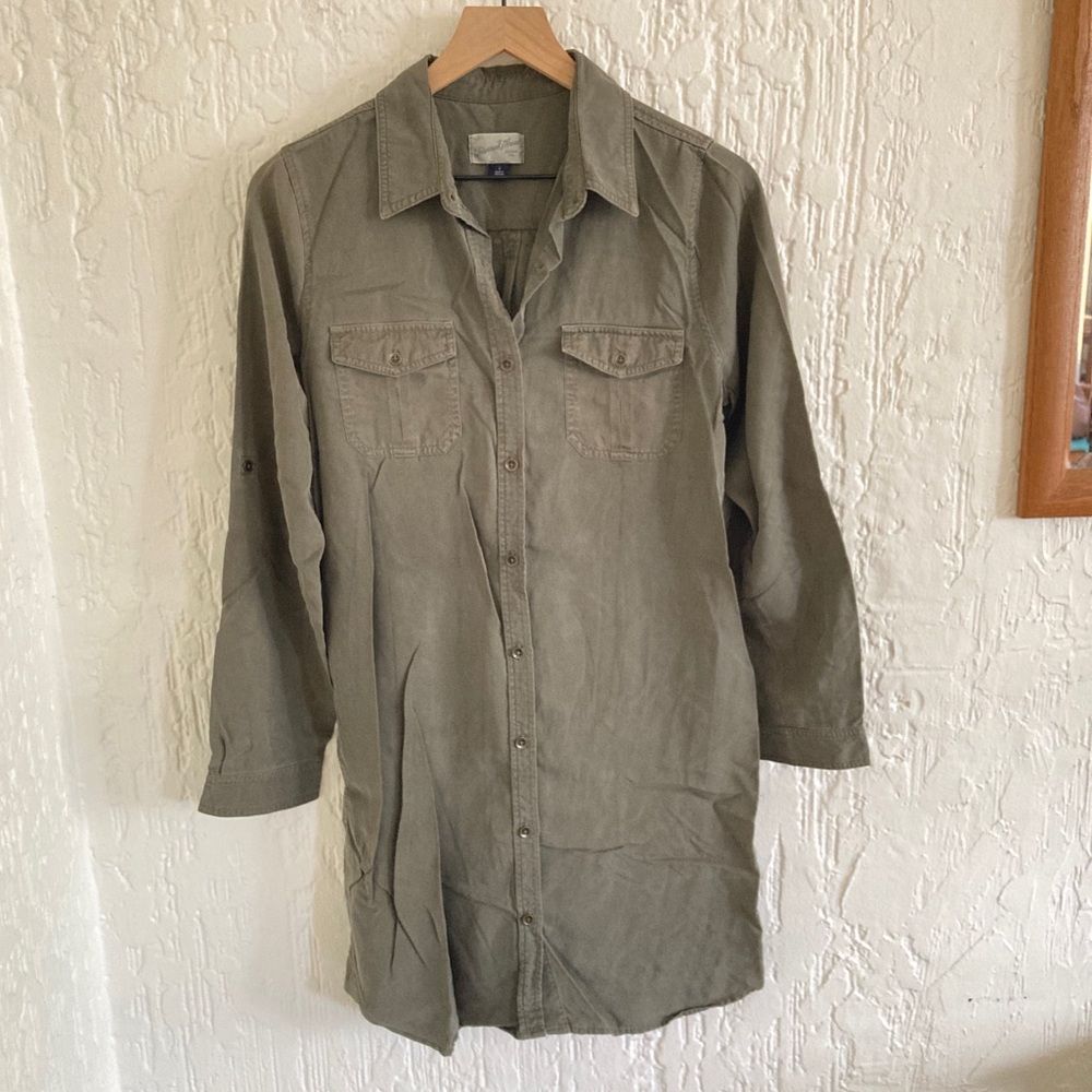 Universal Thread Army Green Button Down Shirt Dre… - image 8